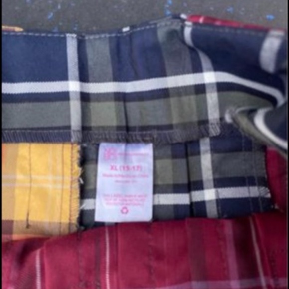 Plaid skirt - Picture 2 of 2